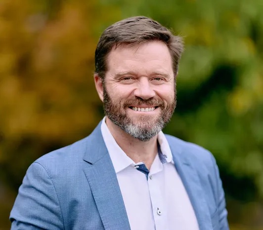 Dr Richard Flint, Upper GI and General Surgeon, MBChB PhD FRACS